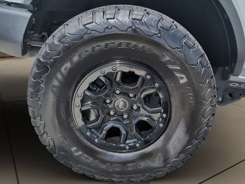 Used 2024 Ford Bronco Wildtrak AWD/4WD image 6