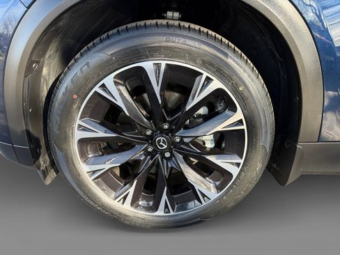 Certified 2024 MAZDA CX-90 Plug-In Hybrid w/ Premium Plus image 9