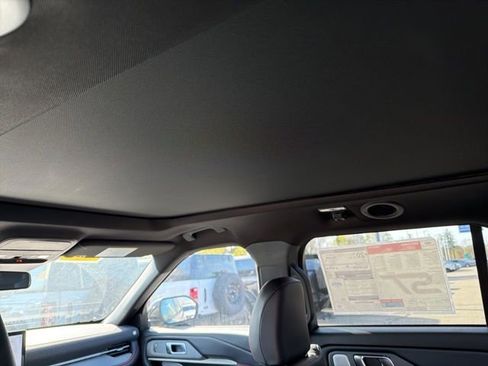 New 2026 Ford Explorer ST AWD/4WD image 15