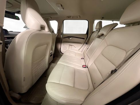 Used 2013 Volvo XC70 T6 image 29