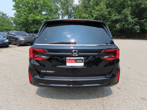 New 2026 Honda Odyssey EX-L image 5