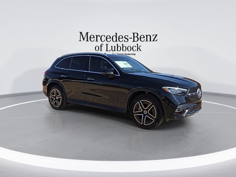 New 2026 Mercedes-Benz GLC 300 4MATIC image 2