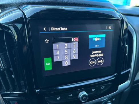 Used 2021 Chevrolet Traverse Premier image 44