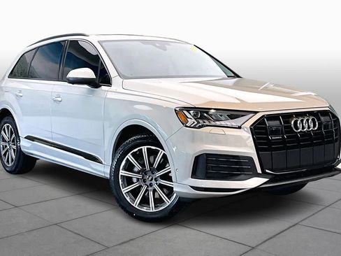 Certified 2023 Audi Q7 Premium Plus w/ Premium Plus Package image 3