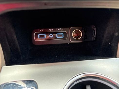 Used 2018 Jeep Grand Cherokee Laredo image 13