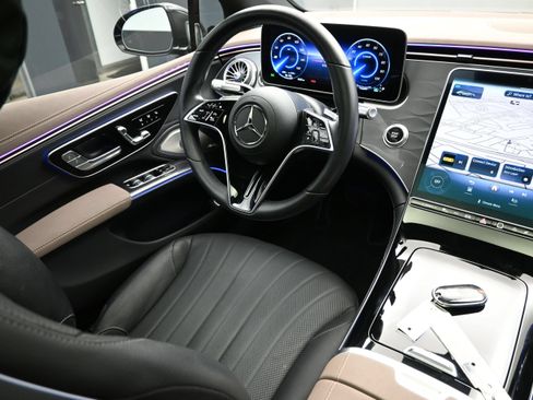 Used 2023 Mercedes-Benz EQS 450+ Sedan image 23