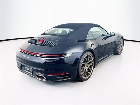 Certified 2024 Porsche 911 Carrera image 9