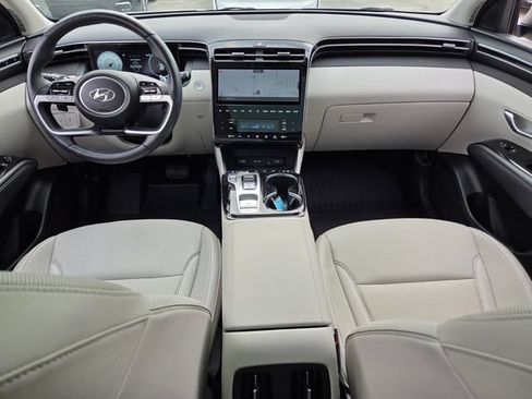 Used 2022 Hyundai Tucson Limited AWD/4WD image 15