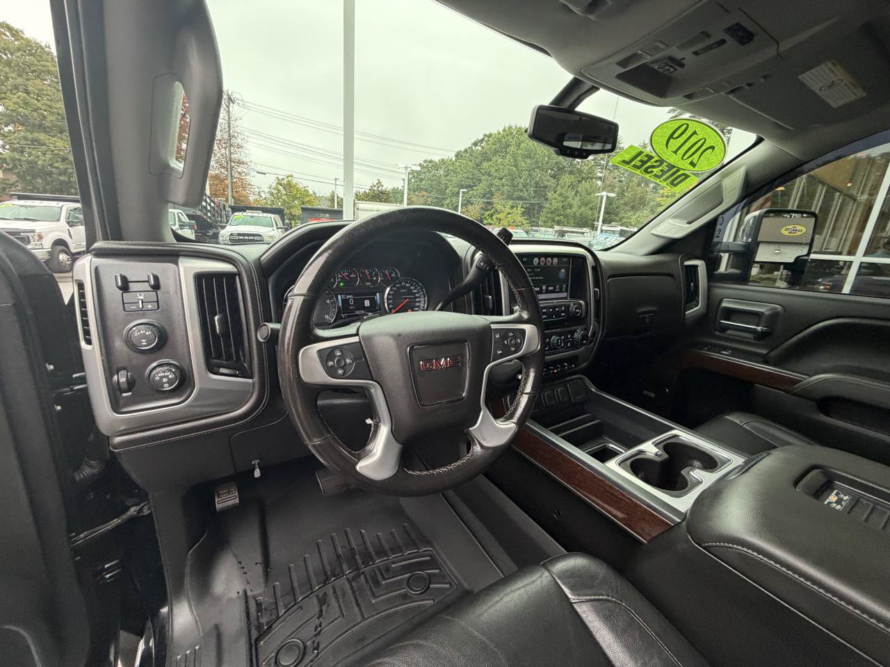 Used 2019 GMC Sierra 2500 SLT w/ Duramax Plus Package AWD/4WD image 35