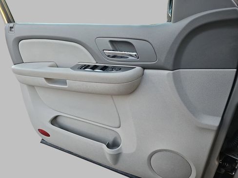 Used 2007 Chevrolet Avalanche LT image 29