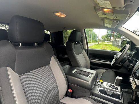 Used 2016 Toyota Tundra SR5 w/ TRD Off Road Package AWD/4WD image 35