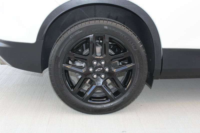 Used 2023 Chevrolet Blazer LT w/ Driver Confidence Package FWD image 38