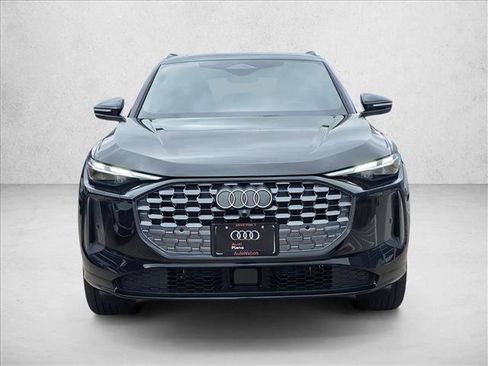 New 2025 Audi Q5 Premium image 2