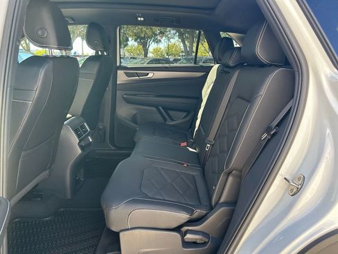 New 2026 Volkswagen Atlas Cross Sport SE FWD image 44