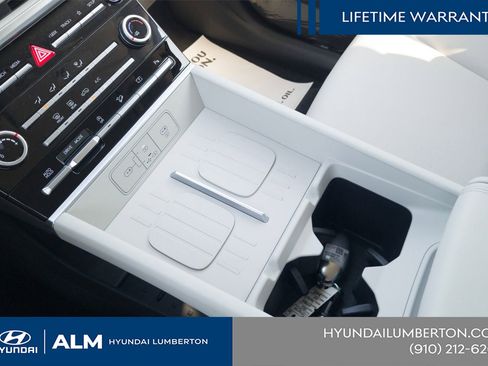 New 2026 Hyundai Santa Fe SE image 27