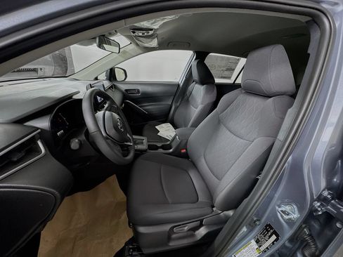 Used 2026 Toyota Corolla Cross LE w/ Cold Weather Package AWD/4WD image 9