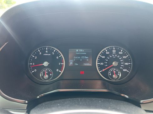 Used 2022 Kia Telluride LX AWD/4WD image 15