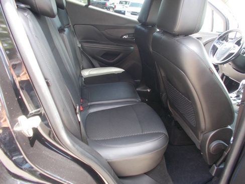 Used 2018 Buick Encore Sport Touring w/ Safety Package FWD image 8