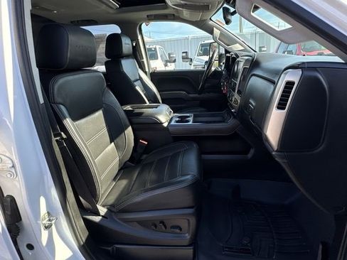 Certified 2019 GMC Sierra 2500 Denali image 29