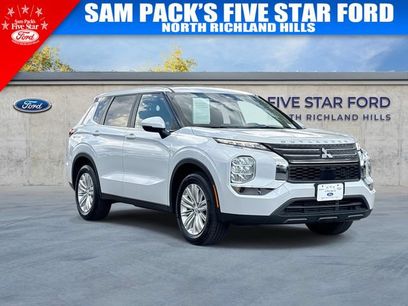 Used 2024 Mitsubishi Outlander ES