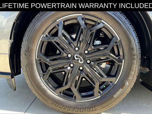 Certified 2026 INFINITI QX80 4WD w/ Sport Exterior Package image 12