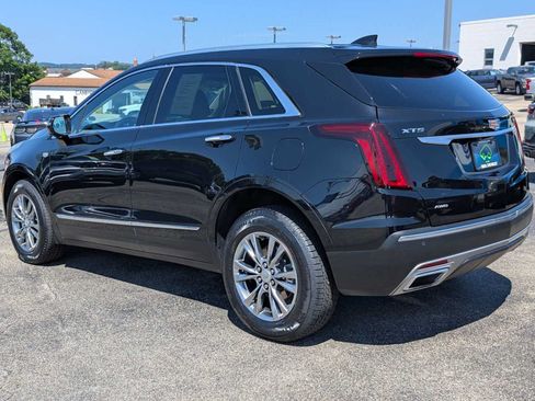 Certified 2023 Cadillac XT5 Premium Luxury w/ LPO, Floor Liner Package AWD/4WD image 10