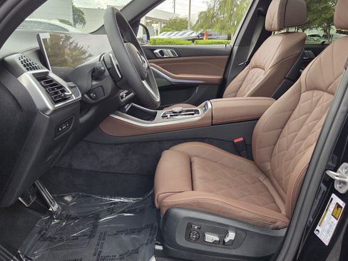 Used 2026 BMW X5 sDrive40i w/ M Sport Package RWD image 10