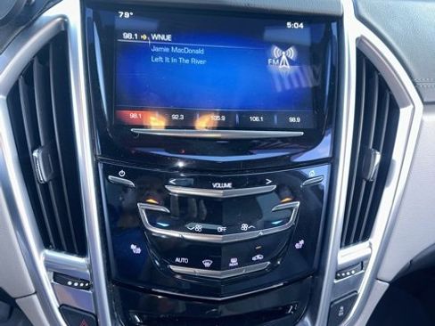 Used 2016 Cadillac SRX Luxury w/ Driver Awareness Package image 8