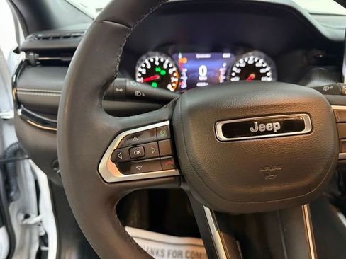 Used 2022 Jeep Compass Altitude image 24