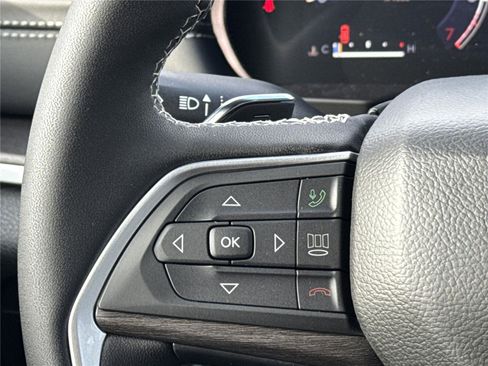 New 2025 Jeep Grand Cherokee Limited image 22