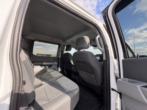 Used 2024 Ford F350 XLT w/ FX4 Off-Road Package image 25