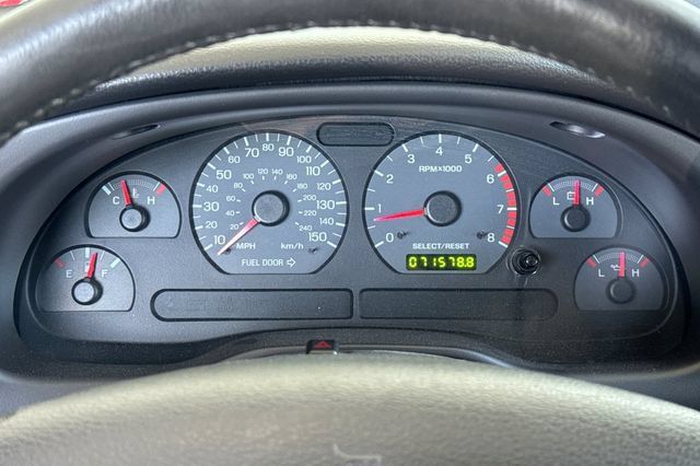 Used 2001 Ford Mustang GT RWD image 21