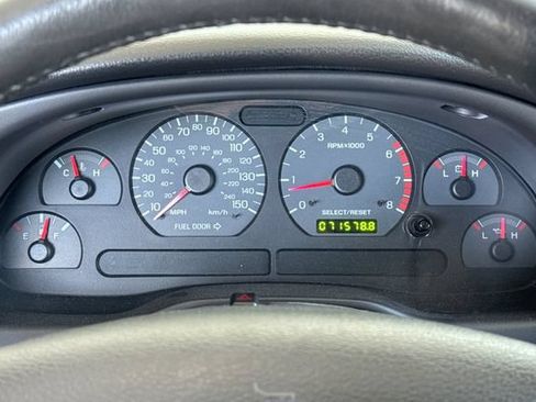 Used 2001 Ford Mustang GT RWD image 21