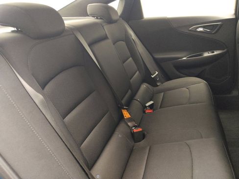 Used 2024 Chevrolet Malibu LT image 19