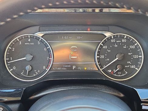 Used 2024 Nissan Pathfinder SV image 24