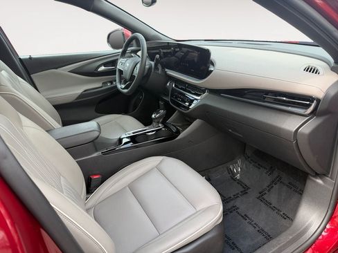 Used 2024 Buick Envista Avenir FWD image 26