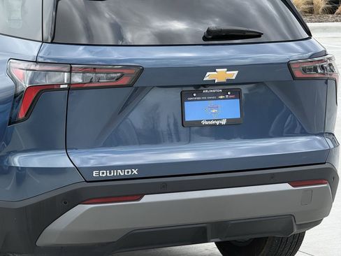 Used 2025 Chevrolet Equinox LT image 6