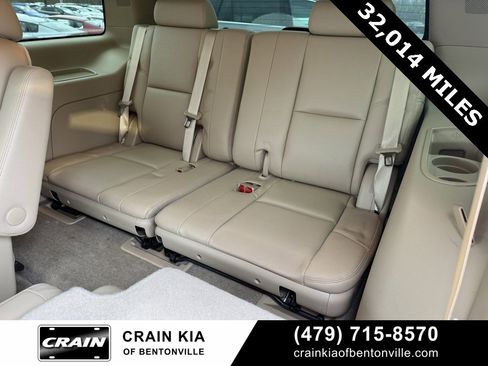 Used 2014 Cadillac Escalade Premium image 28