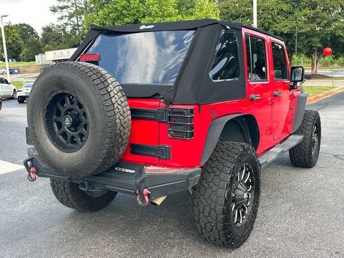 Used 2018 Jeep Wrangler Unlimited Sport S AWD/4WD image 3