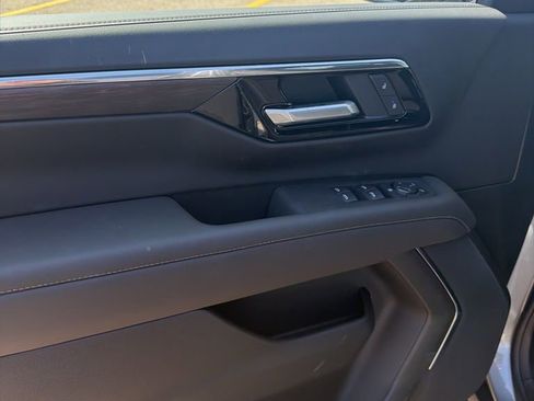 New 2026 Chevrolet Tahoe LS AWD/4WD image 9