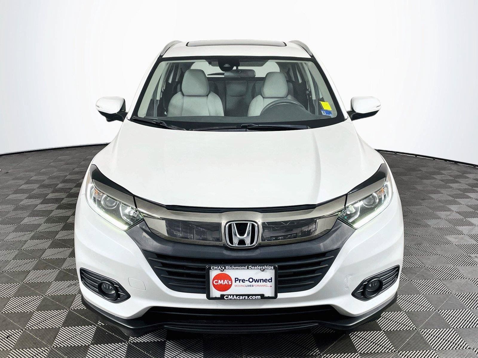 Used 2019 Honda HR-V EX image 2