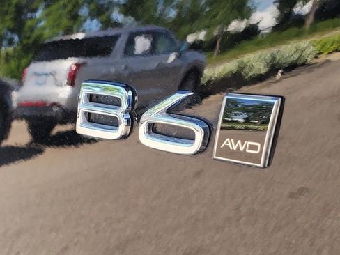 Certified 2026 Volvo XC90 B6 Plus w/ Protection Package Premier AWD/4WD image 8