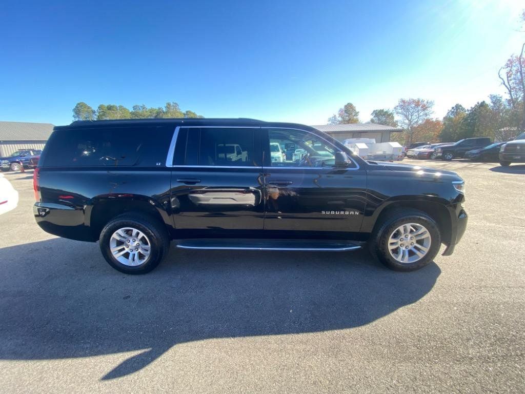 Used 2018 Chevrolet Suburban LT AWD/4WD image 2