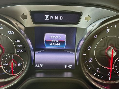 Used 2017 Mercedes-Benz SL 550 image 13