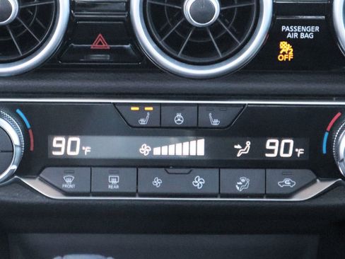 Used 2025 Nissan Sentra SV w/ All-Weather Package image 16