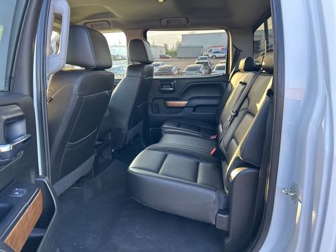 Used 2018 Chevrolet Silverado 2500 LTZ w/ Duramax Plus Package image 10