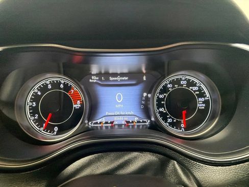 Used 2019 Jeep Cherokee High Altitude AWD/4WD image 28