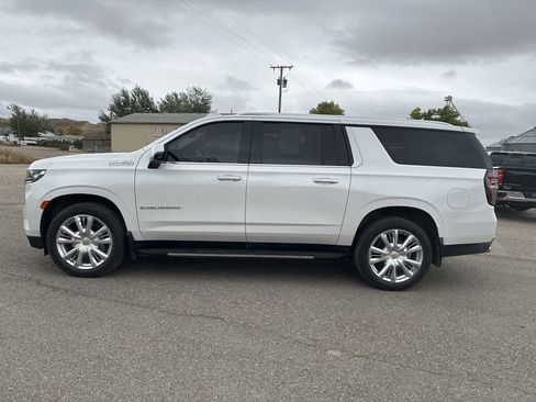 Used 2024 Chevrolet Suburban High Country w/ Max Trailering Package image 4
