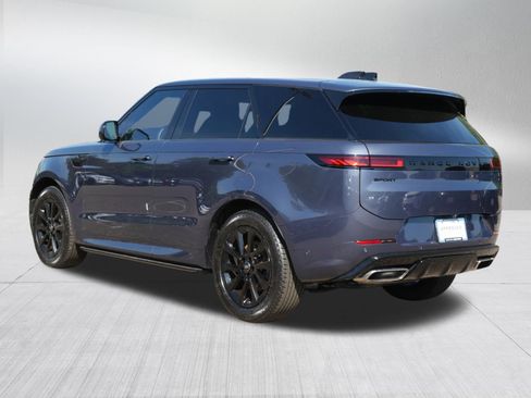 Used 2024 Land Rover Range Rover Sport Dynamic SE AWD/4WD image 3