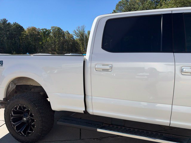 Used 2019 Ford F250 Lariat w/ FX4 Off-Road Package AWD/4WD image 15